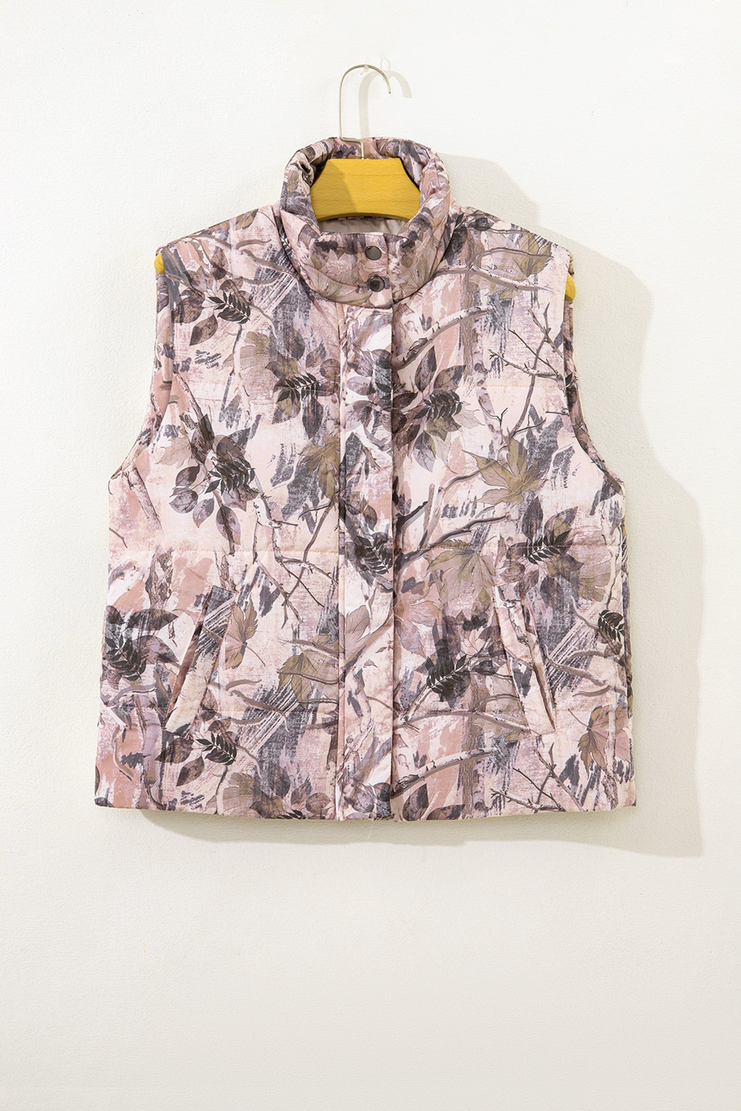 Tessa Camo Leaf Print Winter Puffer Vest - Camo